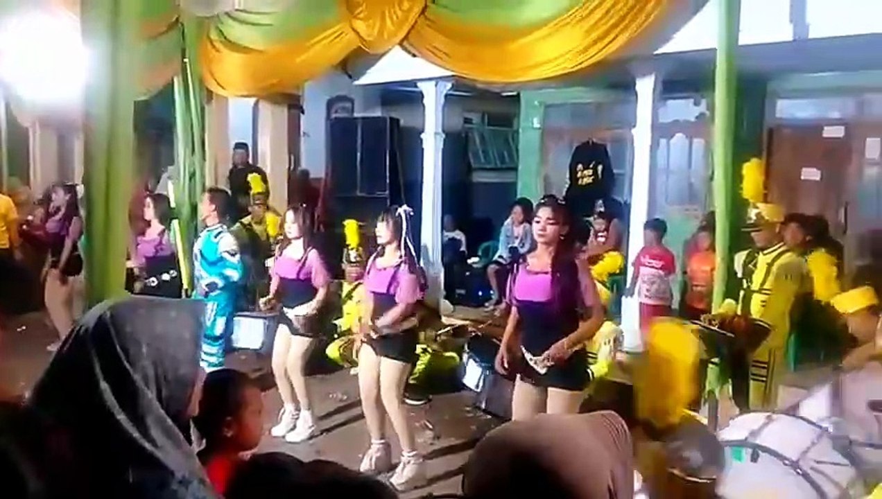 Dram Band DGIB