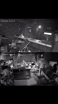 Aversa (CE) - Furto al ristorante Primo Sushi: portate via cassa e bottiglie di pregio (08.10.25)