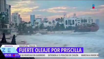 “Priscilla” provoca fuerte oleaje en playas de Sinaloa