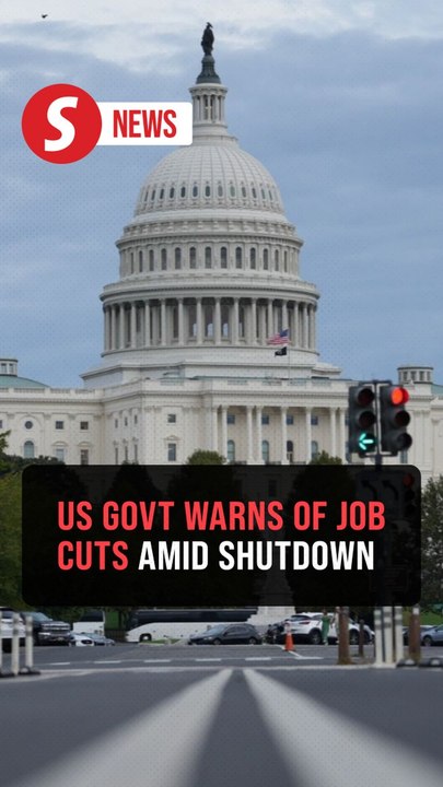 US air traffic control staffing and flight delays hit for third day, Trump warns of job cuts