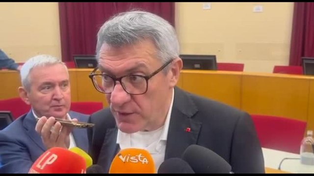 Manovra, Landini(Cgil): se governo non ascolta valuteremo iniziative