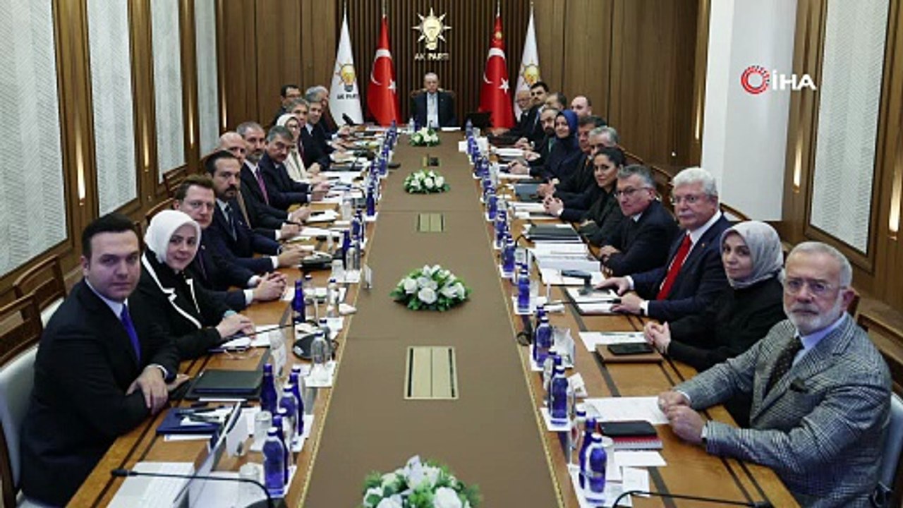 AK Parti MYK, Cumhurbaşkanı ve AK Parti Genel Başkanı Recep Tayyip Erdoğan başkanlığında toplandı