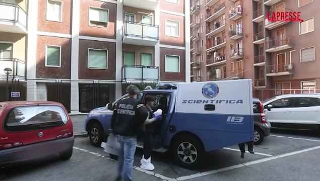 Sesto San Giovanni, muore gettandosi dal balcone prima dello sfratto: la scientifica sul posto