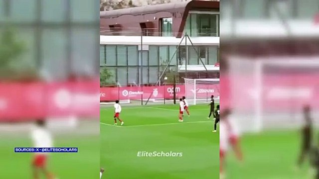 Le triplé incroyable de Mahamadou Sangaré contre l'AS Monaco en Youth League
