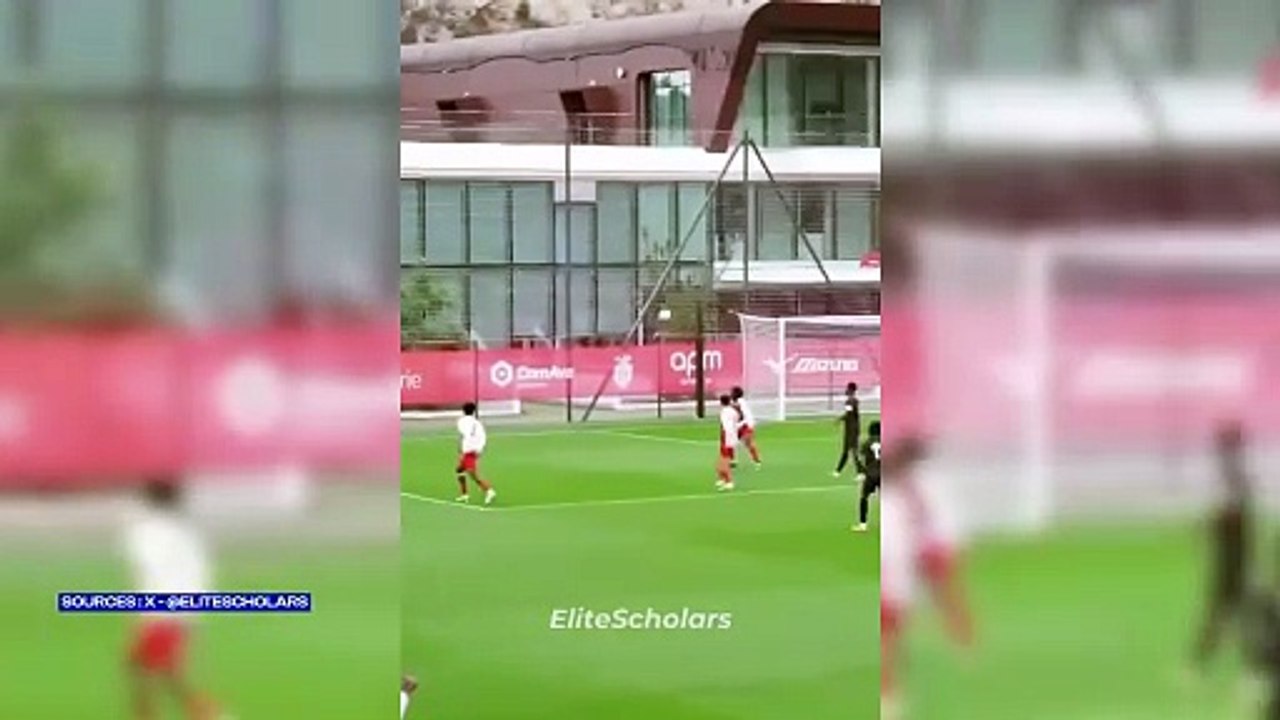 Le triplé incroyable de Mahamadou Sangaré contre l'AS Monaco en Youth League