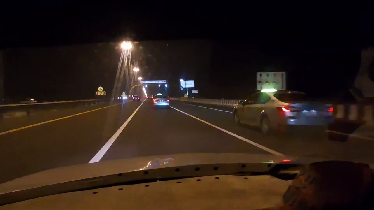 1 hour road trip Dubai to Abu Dhabi city