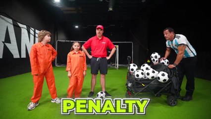 “I Saved YouTubers With Extreme Camouflage 🕵️‍♂️💚 (They Couldn’t Believe It 😱)”