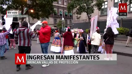 Manifestantes del movimiento antorchista ingresan al Zócalo capitalino exigiendo viviendas, CdMx