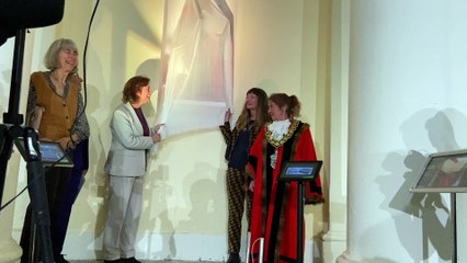 First Minister Eluned Morgan unveils Gwenllian Morgan sculpture at Y Gaer