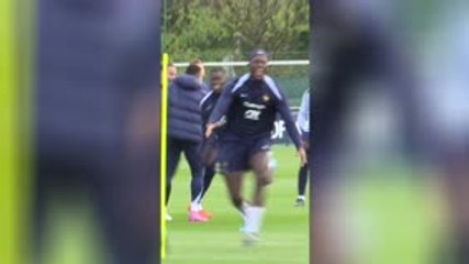 Les Bleus participent à un « entraînement de rêve » avec une vingtaine d’enfants à Clairefontaine