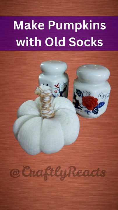 DIY Pumpkin from Old Socks 🎃 | No-Sew Fall Decor 🍁 | Easy Home Decoration Craft 2025   ---  📝  🎃 Turn old socks into beautiful pumpkins! This easy, no-sew DIY pumpkin craft is perfect for fall decoration, Halloween decor, Reacts | DIY videos | crafts
