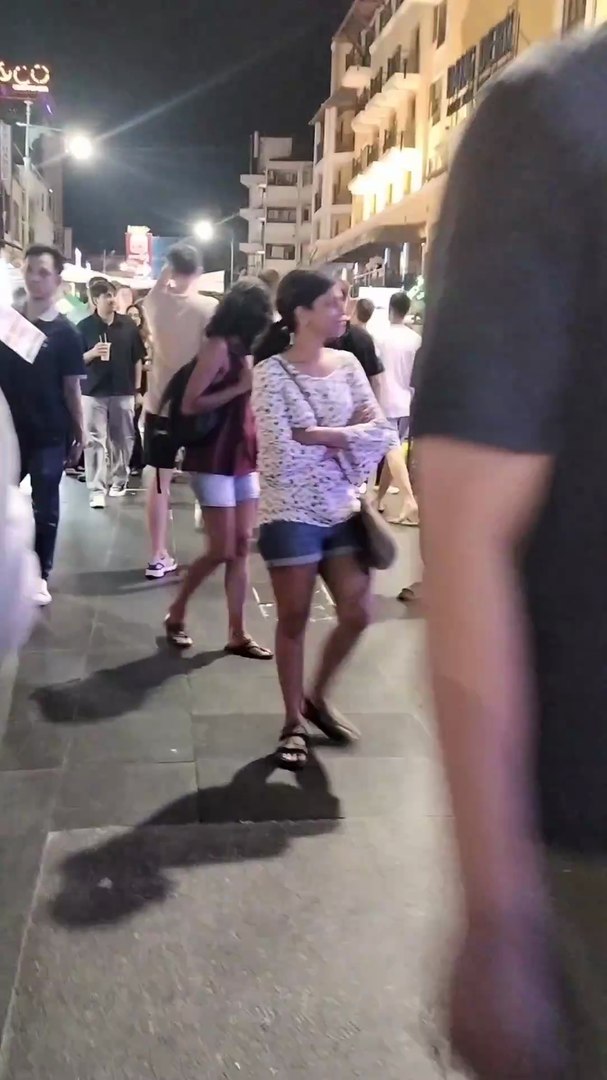 ⁣Walking street Night life in Thailand #bangkok #Nightlife #travel #tourist #thailand #pattayacity #p