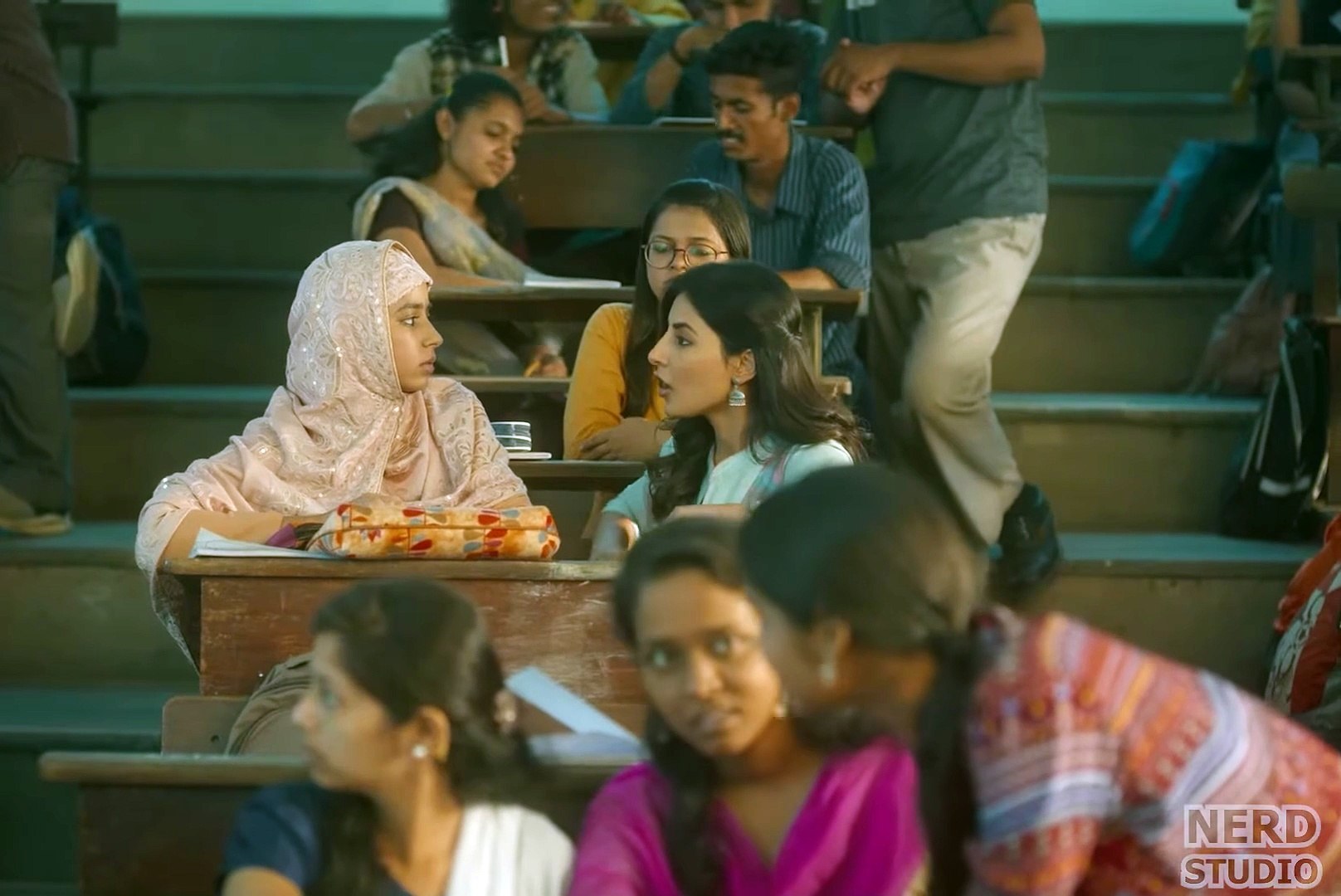 बिहार और पटना की असली कहानी , #HarshitaGaur #superhits #viralscene #metaverse