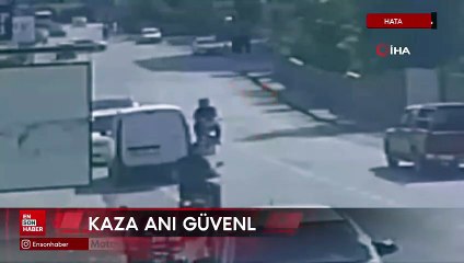 Hatay'da iki motosiklet kaza yaptı o anlar güvenlik kamerasına yansıdı