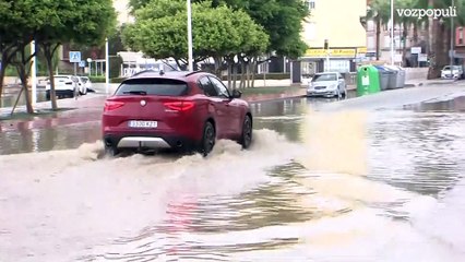 Mazarrón sufre inundaciones por las lluvias que han activado el nivel rojo de alerta
