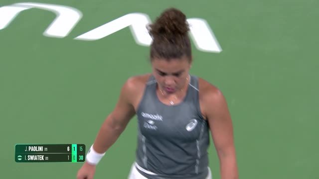 Wuhan - Paolini offre un récital contre Swiatek