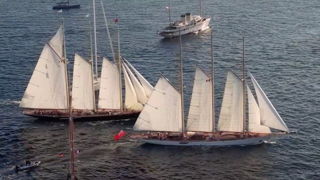 Les Voiles de Saint-Tropez 2025 / Magique ! Adix et Atlantic naviguent côte à côte à Saint-Tropez