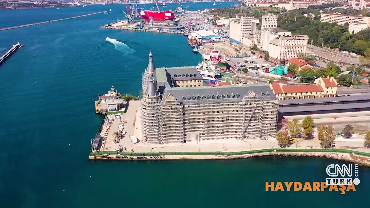 Bakan Ersoy açıkladı: Haydarpaşa ve Sirkeci Garı yeniden hayat bulacak