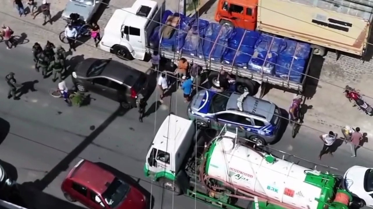 Perseguição Policial em Olinda: Dupla de Assaltantes é Presa Ameaçando Motorista de Aplicativo - Relato Detalhado do Caso