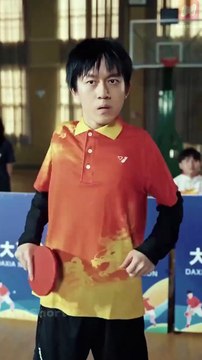 Une citation d'un concierge l'a conduit à devenir champion du monde de tennis de table contre toute attente !