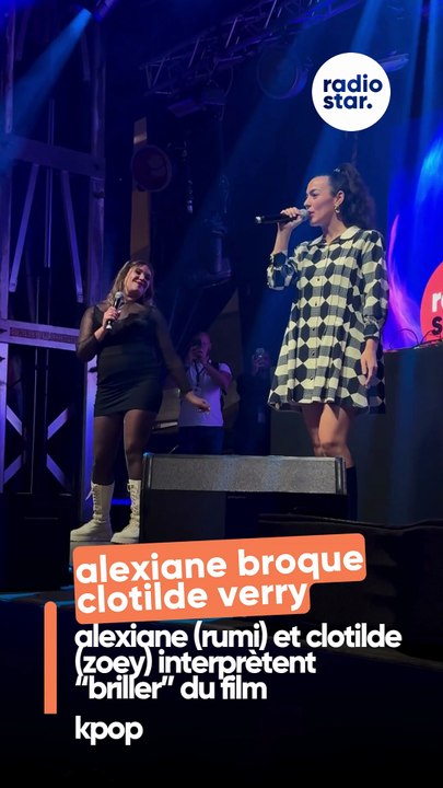 Alexiane Broque (rumi) et Clotilde Verry (zoey)  interprètent “briller” du film kpop demon hunters sur la scène de la Nocturne de la Foire de Marseille #alexianebroque #clotildeverry #kpopdemonhunters #rumi #zoey #foiredemarseille #concert #live #showcase