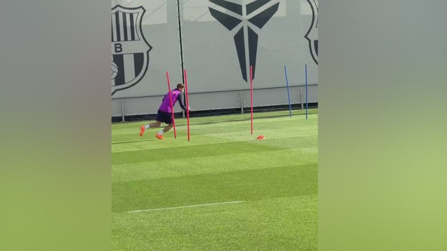 Fermín ya se entrena con el FC Barcelona tras su lesión