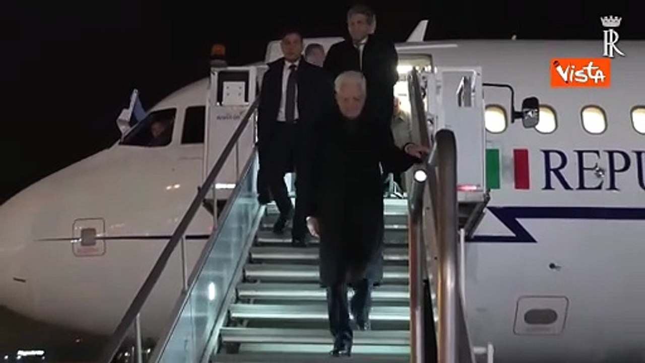 Mattarella arriva a Tallin per riunione del Gruppo Arraiolos