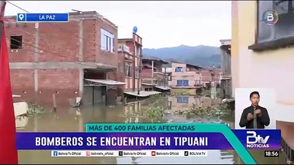 Policía de La Paz asiste a 400 familias afectadas por riadas en Tipuani
