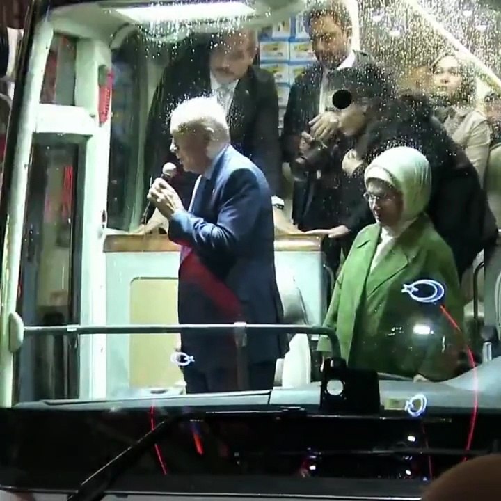 Erdoğan'dan Rize'de kendisine seslenen vatandaşa: ''Ula bir dur da!''