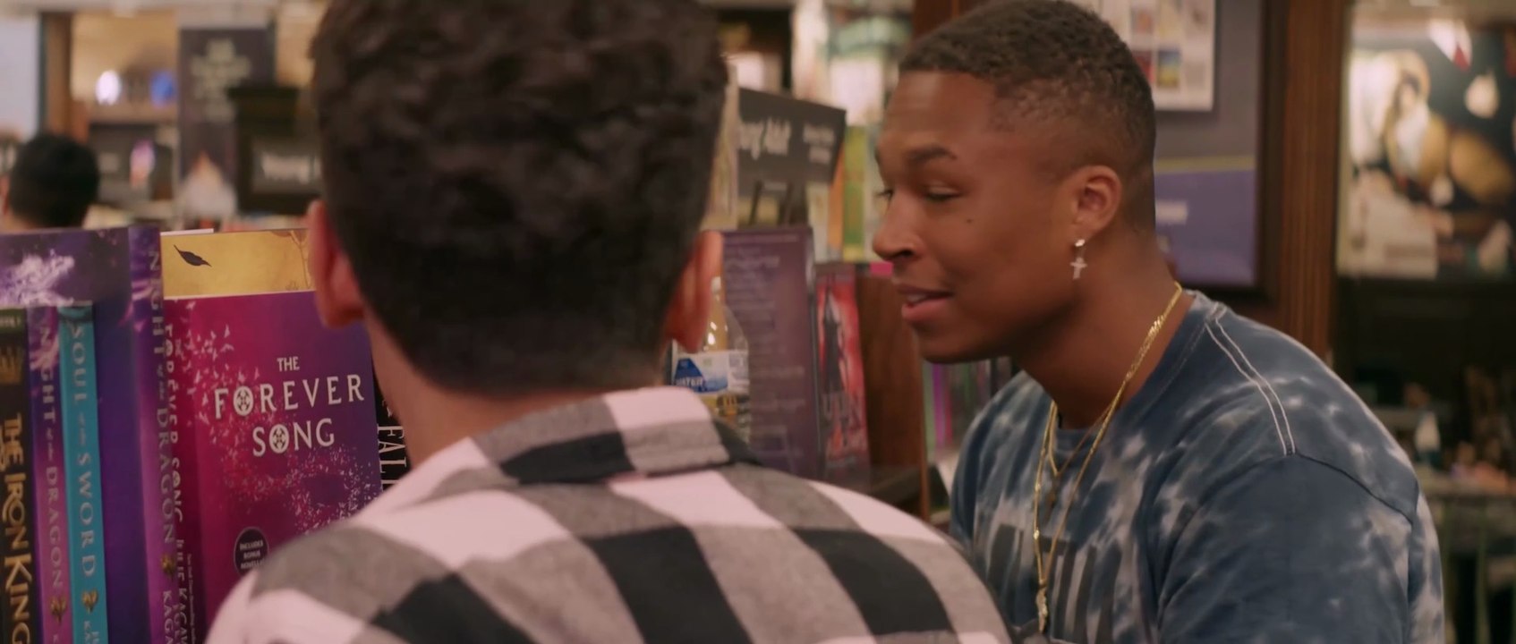 Lire entre les lignes 2022 | Gay Movies video D...