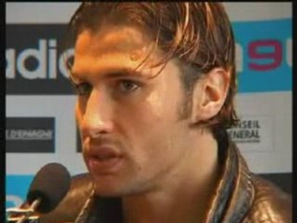 Lorik Cana réagit aux sifflets visant Djibril Cissé