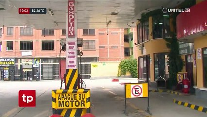 Dobles filas en surtidores por falta de combustible provocan caos vehicular en el país