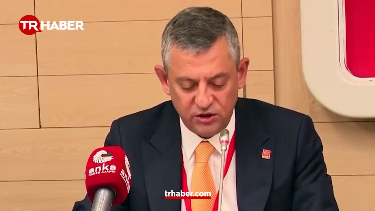 Özgür Özel'den 'şikayet diplomasisi'! Yine Avrupa'ya Türkiye'yi ve Erdoğan'ı şikayet etti!