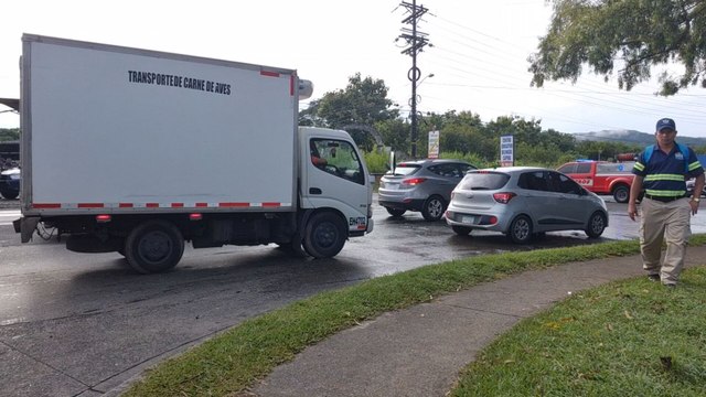 Accidente en Capira: despejan la vía tras colisión que dejó 14 heridos