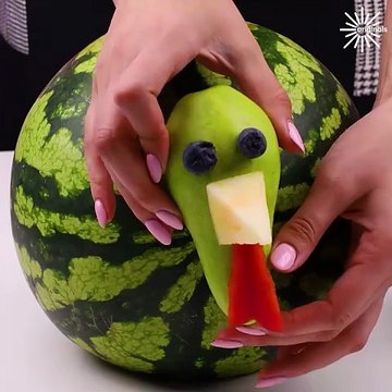 Let's see this creative art on fruits & vegetables!