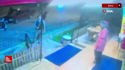 Bolu'da dönerciye sopalı ve yumruklu saldırı anları