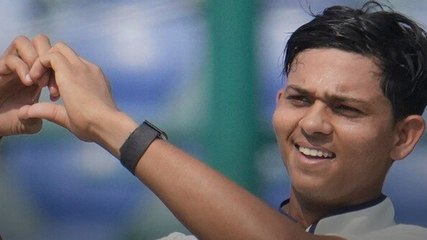 Yashasvi Jaiswal ने कुछ इस तरह मनाया शतक का जश्न!