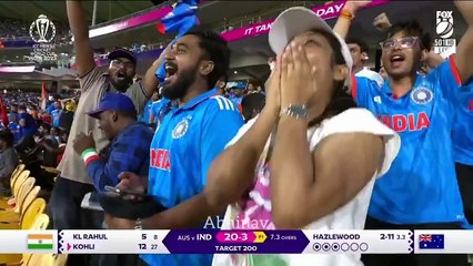 Virat Kohli scored 85 vs Australia and saved India from 5/3 🐐