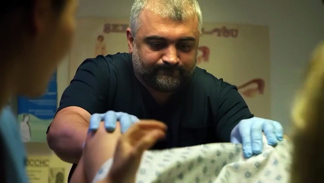 {Morok} 2021 - Doubts and lies bring her to the edge of insanity.