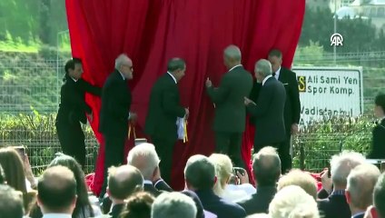 Galatasaray'da Atatürk, Tevfik Fikret ve Ali Sami Yen'in anıt heykeli açıldı