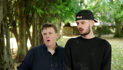 Four in a Bed - Season 30 Episode 20 - Payment Day