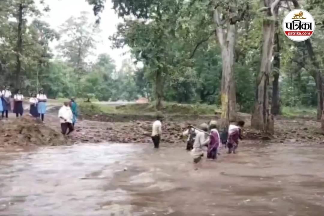 वायरल हुआ खतरे भरा वीडियो
