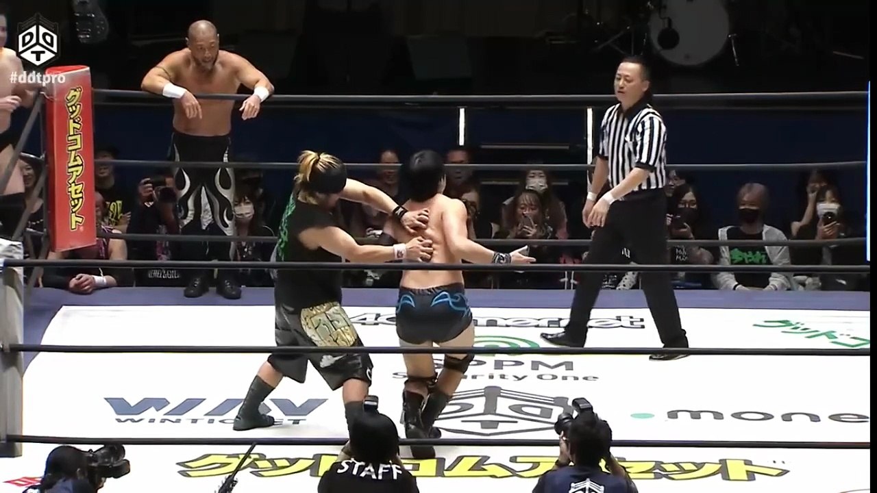 DDT CHARISMANIAxMANIAxMANIA 10-Man Tag The Togo Family vs DDT