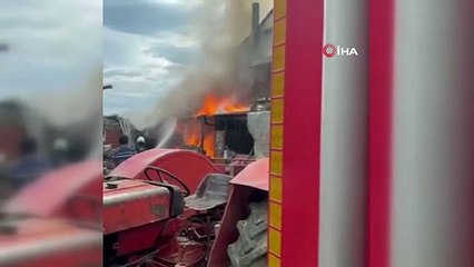 Ev yangınında bomba gibi patlayan tüp kamerada