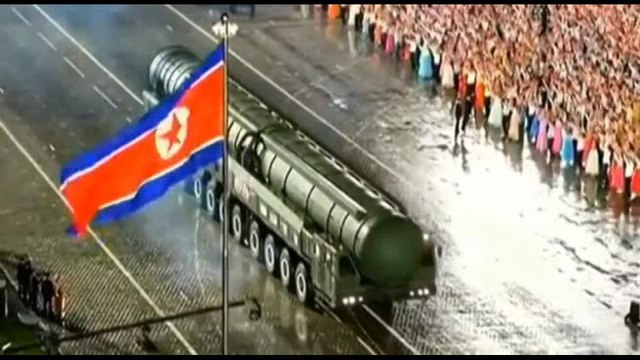 Corea del Nord presenta nuovo missile intercontinentale Hwasongpho-20