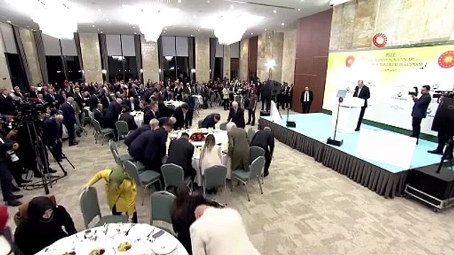 Cumhurbaşkanı Erdoğan: Gençlerimizi ve aile kurumunu hedef alan dijital saldırıların dozu günden güne artıyor