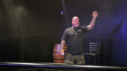 FIVE FINGER DEATH PUNCH - HARD TO SEE (PERFORMED LIVE AT THE WESTERNER)