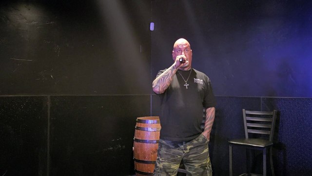 FIVE FINGER DEATH PUNCH - I REFUSE (PERFORMED LIVE AT THE WESTERNER)
