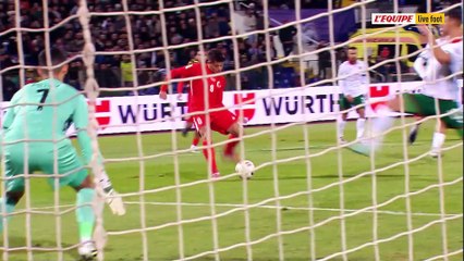 Début de match animé entre Bulgarie et Turquie - Foot - Qualif. Coupe du monde