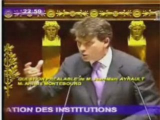 réforme des institutions : Arnaud Montebourg à la question